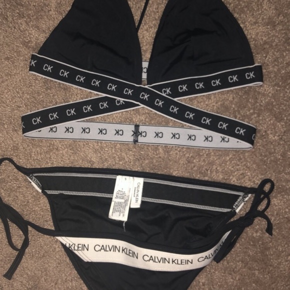 Calvin Klein bathing suit - Picture 2 of 2